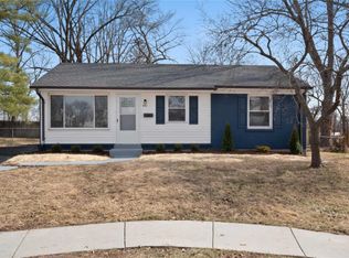 401 Rollingwood Ln, Saint Louis, MO