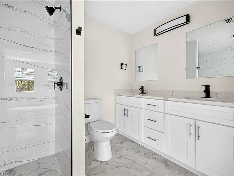16970 Carolyn Ln — Photo 19