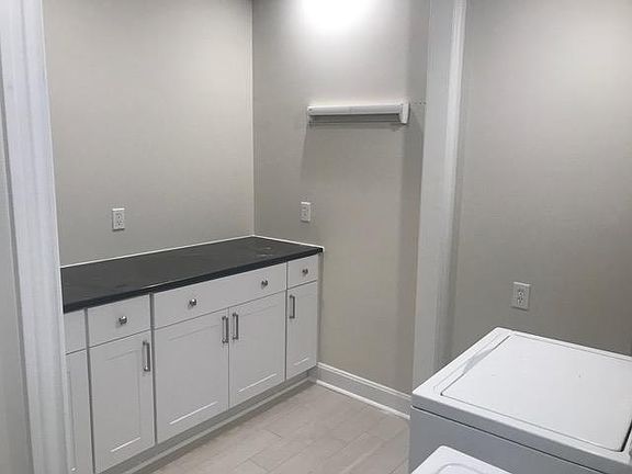 5th image of 6311 Park Ln