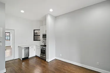 Rented by Cooper & Cooper Real Estate