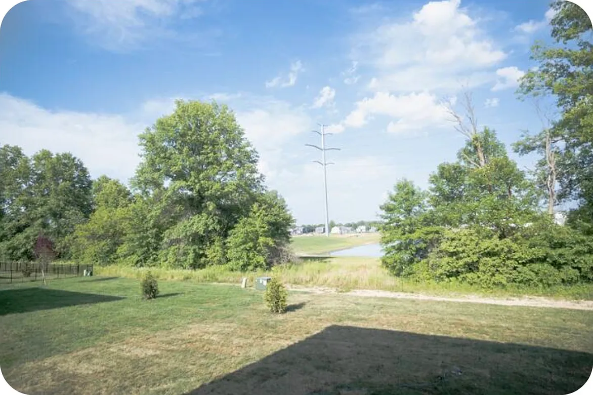 4 bed, 2.5 bath, 2208 sqft, $3,500 — Photo 4