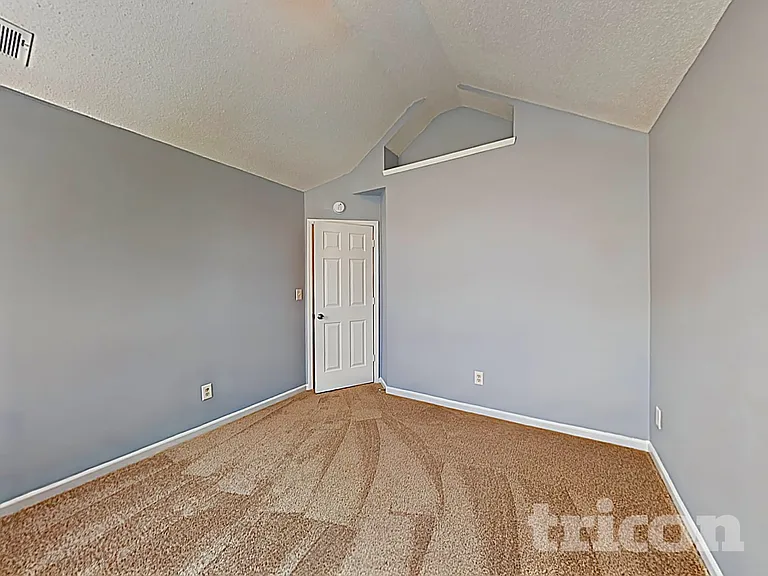 216 Ernestine Way — Photo 13