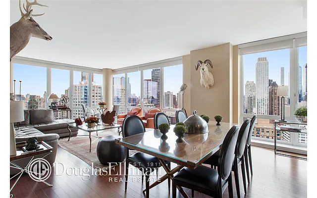 Rented by Douglas Elliman | media 39