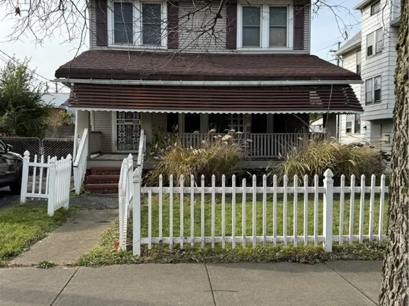 4164 E 116th St, Cleveland, OH 44105