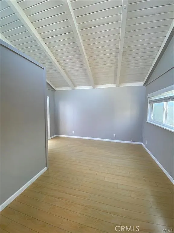 3 bed, 1.5 bath, 1299 sqft, $4,500 — Photo 4