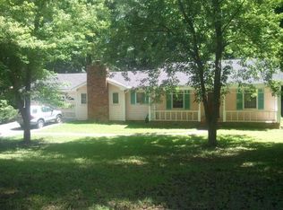 536 Rollingwood Dr, Stone Mountain, GA 30087