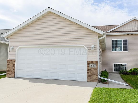 2nd image of 1543 34th Ave S
