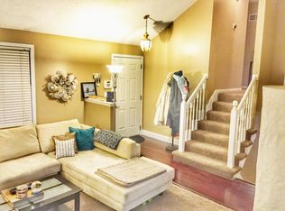 1716 NW 63rd Ct, Kansas City, MO 64118
