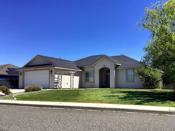 6304 Kilawea Dr, West Richland, WA 99353