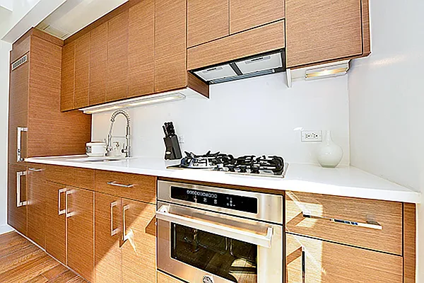 Rented by RELO REDAC INC. | media 13