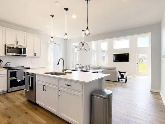 Kitchen equipped with upgraded Appliances.