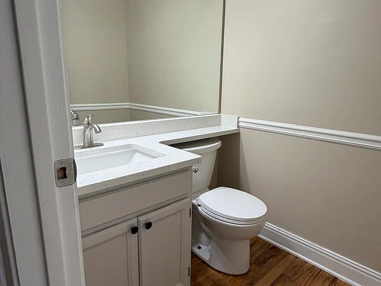 4760 Tanners Spring Dr — Photo 24