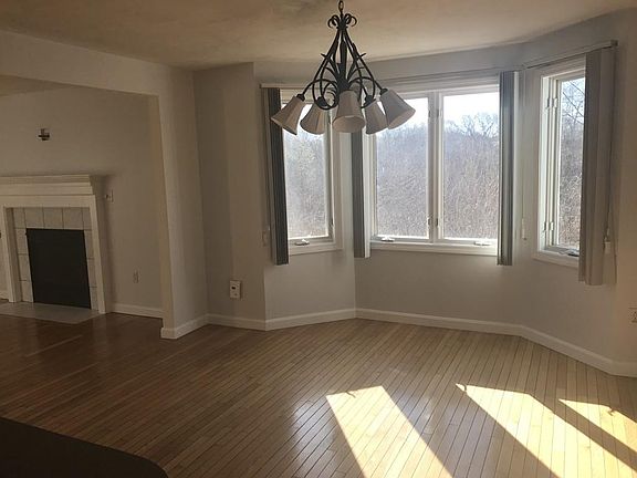 5th image of 37 Casey Way