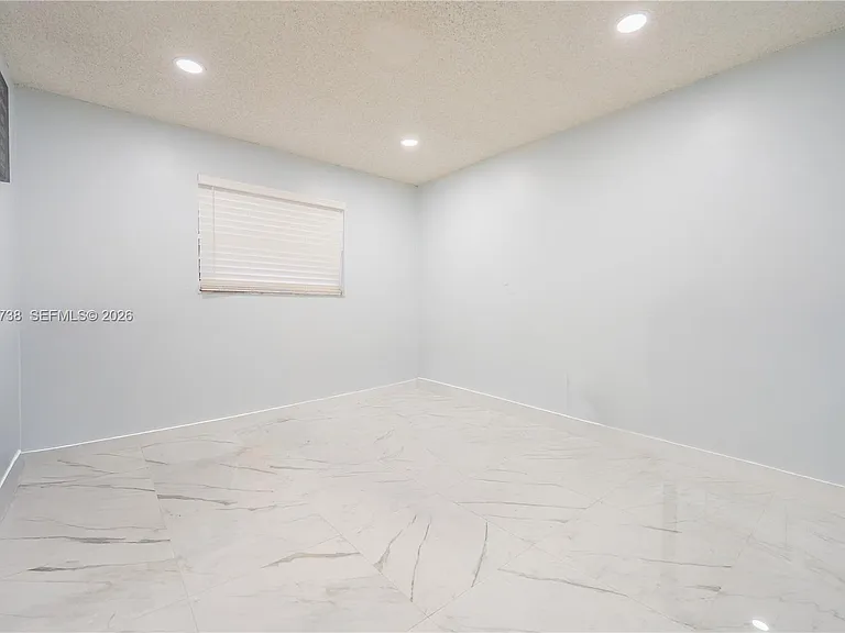 10750 SW 173rd St — Photo 16