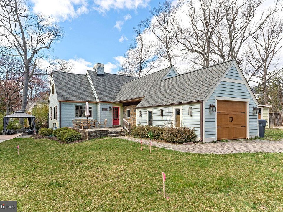 1st image of 6422 Shady Ln