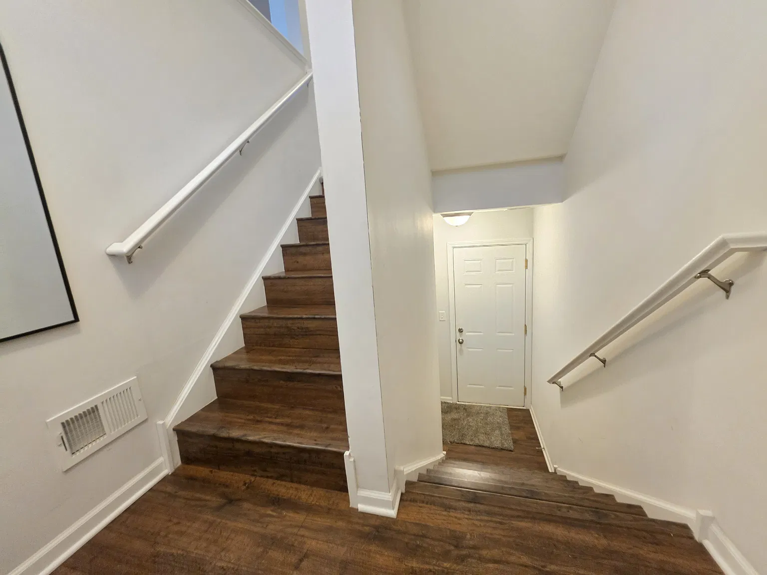3 bed, 2.5 bath, 1806 sqft, $2,650 — Photo 4