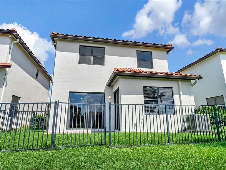 5374 Ferris Ave — Photo 32