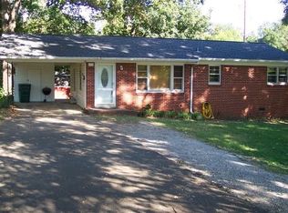 705 S 16th St, Murray, KY 42071