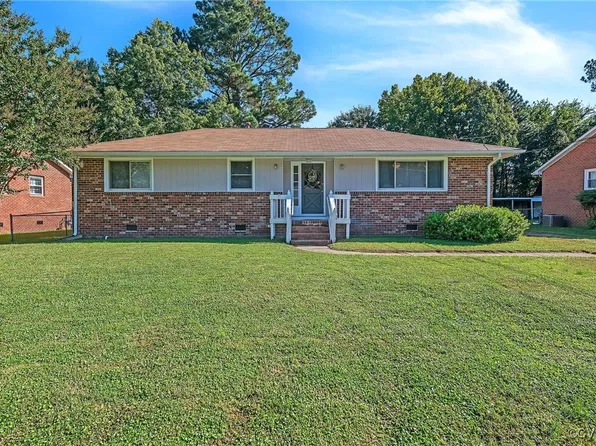 1211 W Roslyn Rd, Colonial Heights, VA 23834