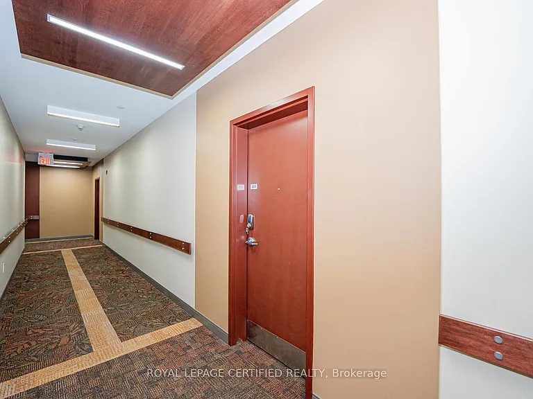 26 Wellington St #205 — Photo 11