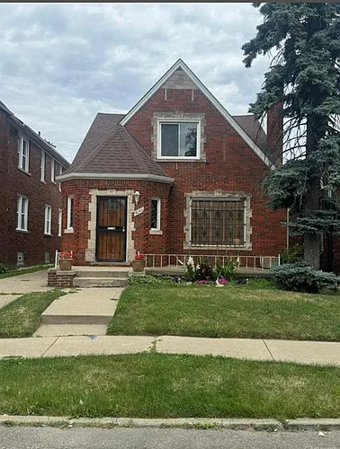 4046 Tyler St Photo 1