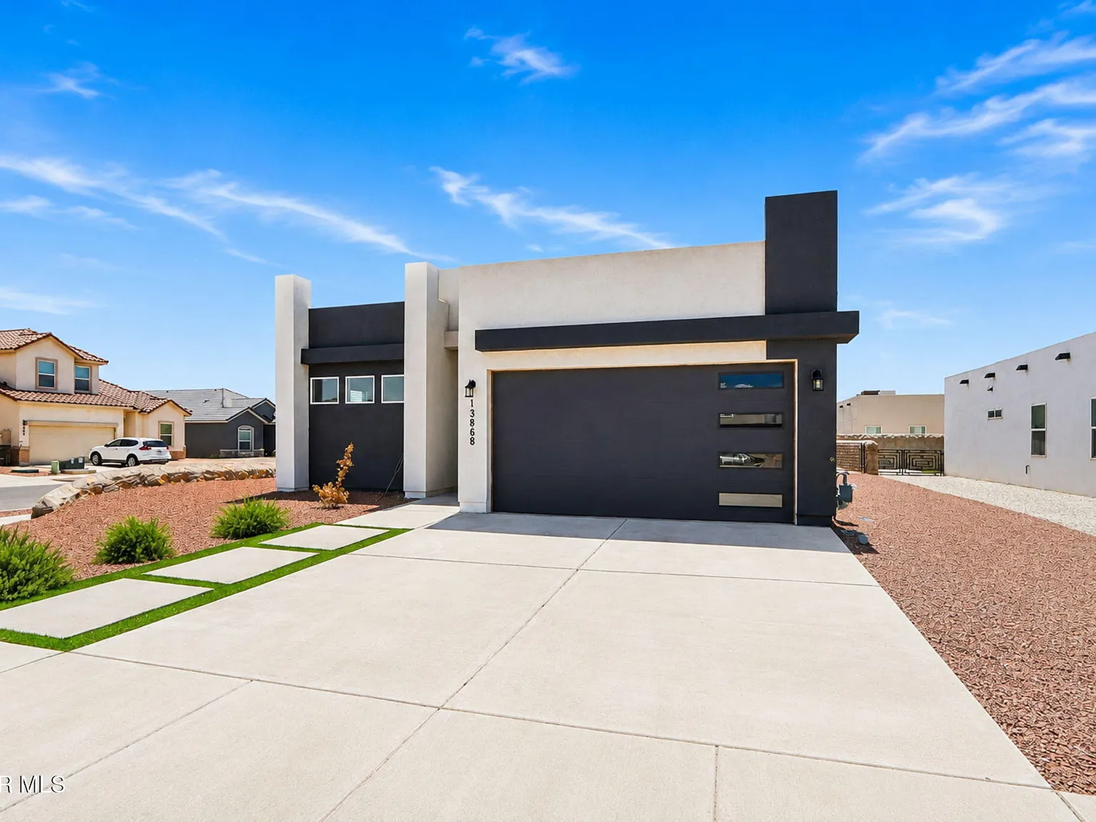 3 bed, 2.0 bath, 1457 sqft, $1,750 — Photo 3