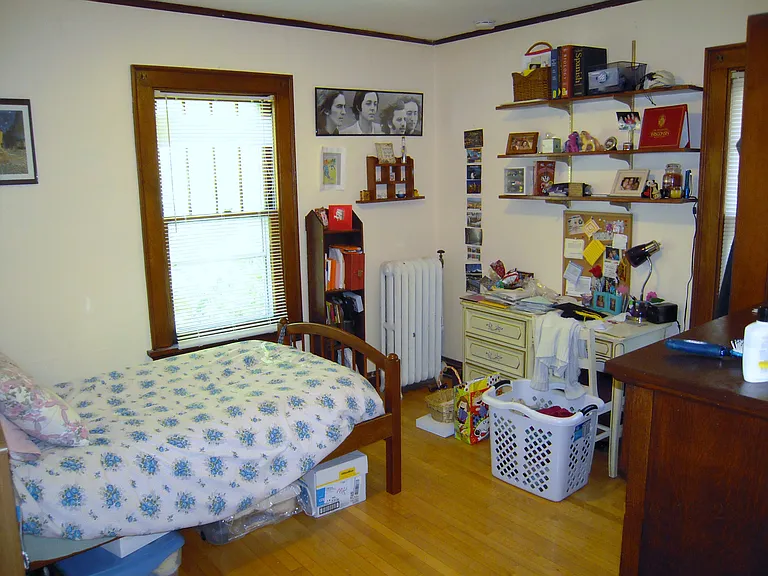 421 Chamberlain Ave — Photo 5