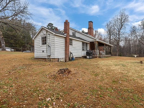 3rd image of 3250 Mine Creek Rd