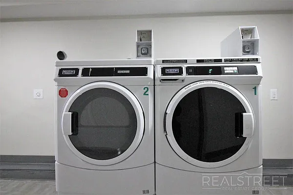 Rented by Real Street Inc | media 24