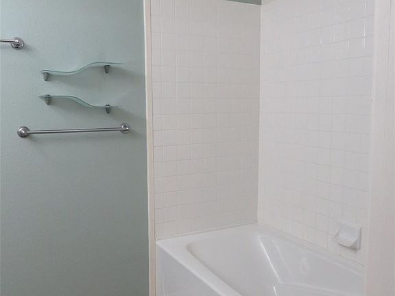 4th image of 2900 N Downing St APT 205