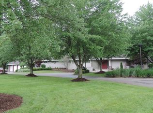 4490 Creekside Dr, Vienna, OH 44473