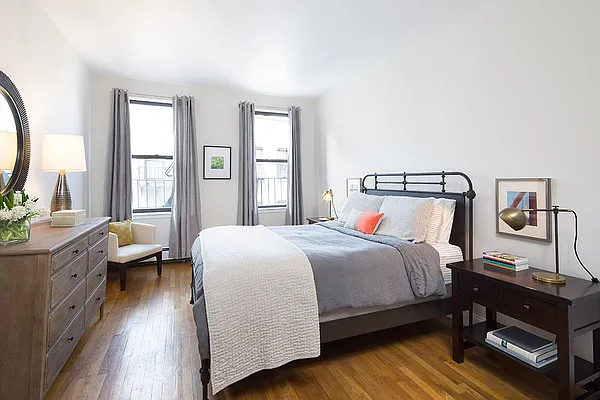 Sold by Compass | media 4