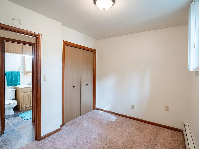 Fargo, ND Luxford Apartments | 11B | Bedroom