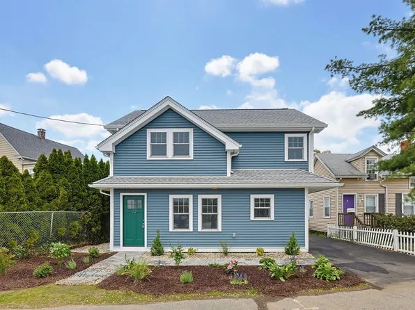 33 Jefferson Ave, Riverside, RI 02915