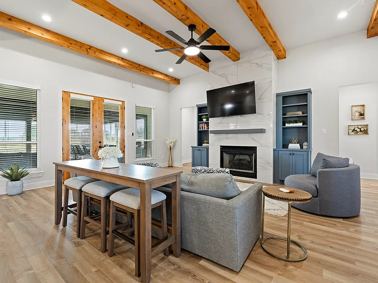 251 Willow Moon Ranch Rd — Photo 3