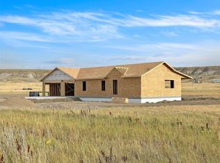 68 E Country Ln, Great Falls, MT 59404