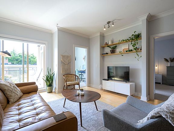 2nd image of 5599 14b Ave #303