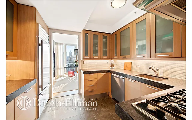 Sold by Douglas Elliman | media 6