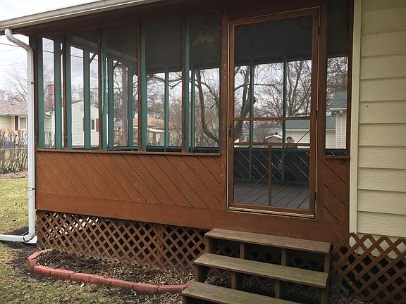 Screened porch