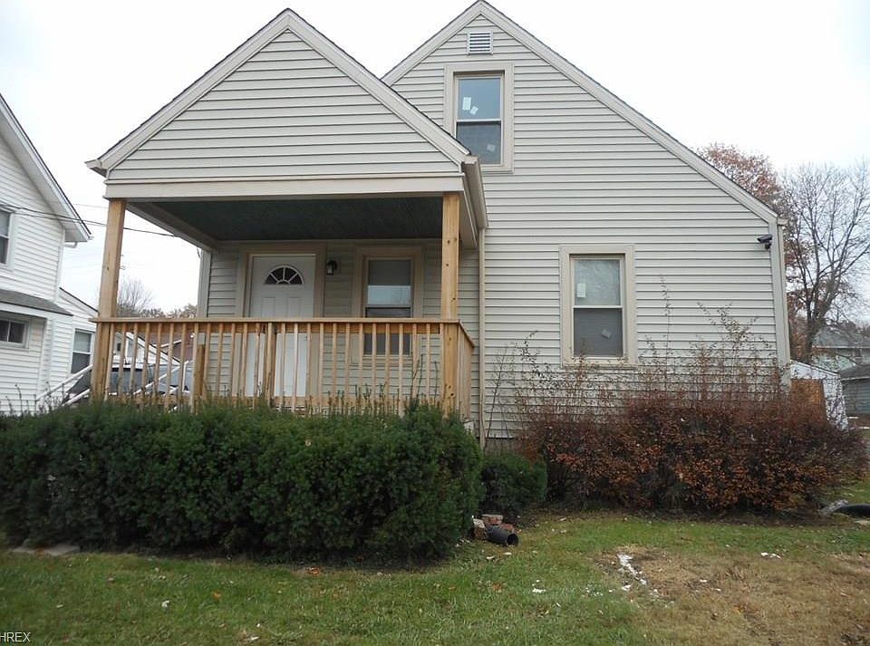 1st image of 1538 Larchmont Ave NE