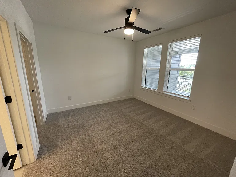 The Argos Apartments on The Beltline — Photo 129