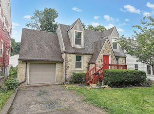 83 W Nottingham Rd, Dayton, OH 45405