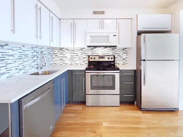 52-05 Queens Boulevard image 1 of 6