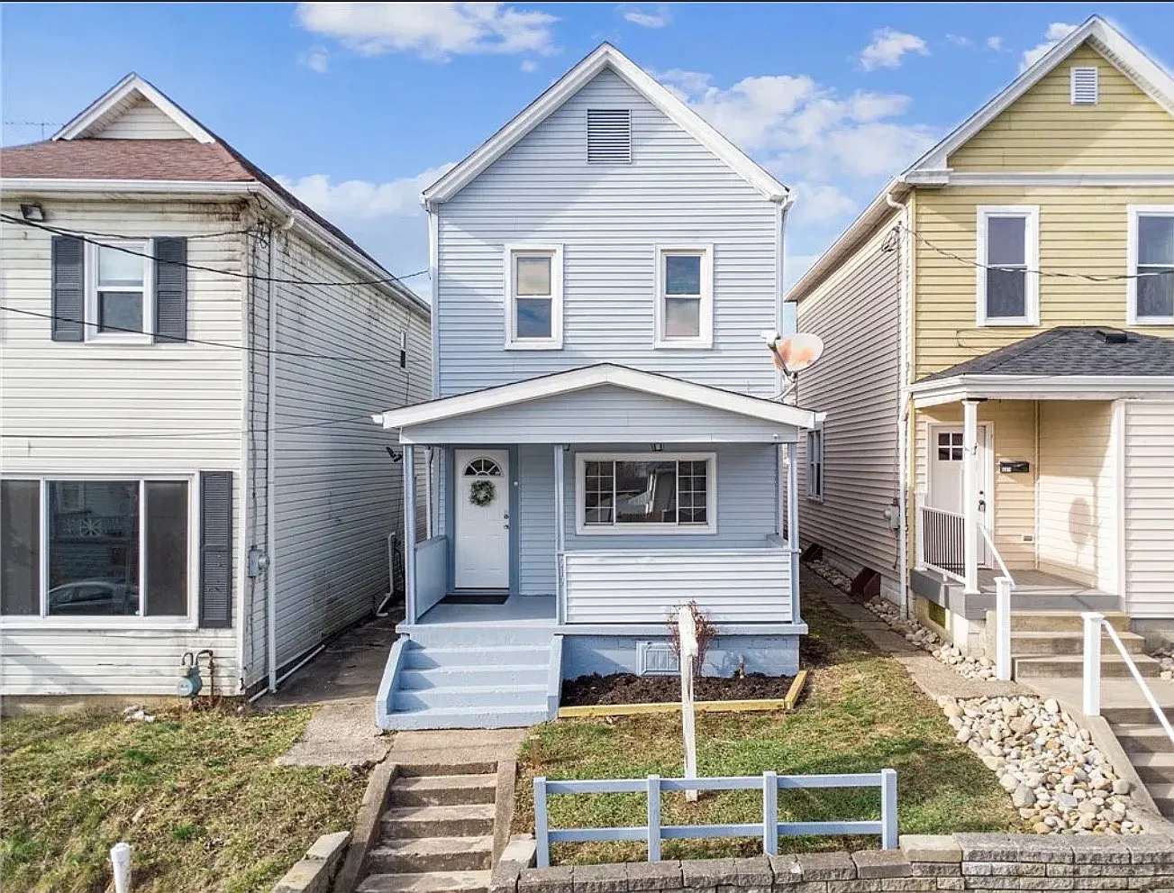 3 bed, 1650 sqft, $1,800 — Photo 1