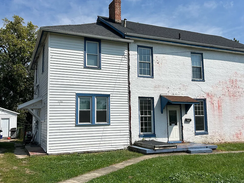 219 Montgomery Ave