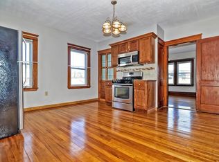 278 Greenwood St #2, Worcester, MA 01607