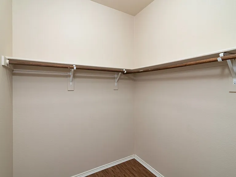 366 Schirra Ct — Photo 14