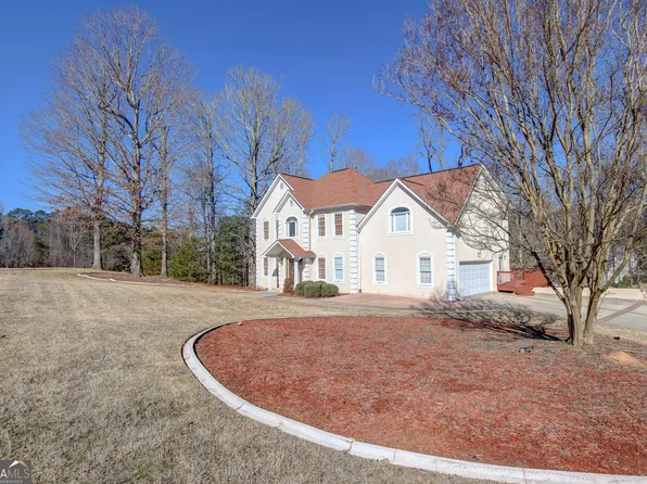 100 Hardwood Ct, Fayetteville, GA 30214