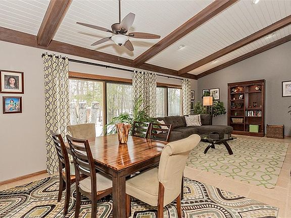 5th image of 37925 Chagrin Blvd