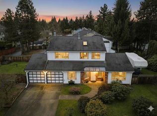 15618 93rd Ave, Surrey, BC V4N 3B2